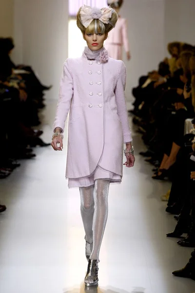 Look 8